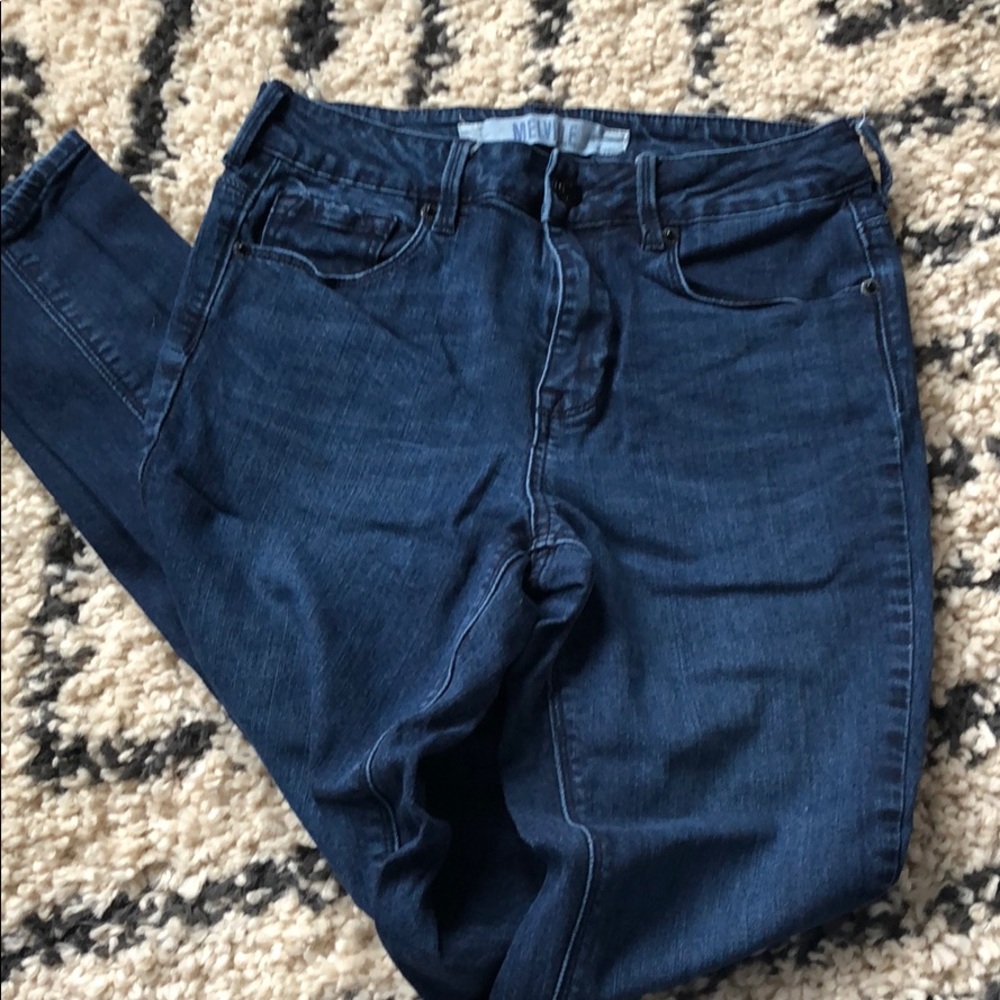 High waisted skinny jeans